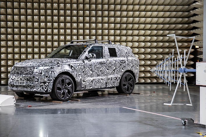 Jaguar Land Rover inaugura nuevo centro de pruebas para un futuro electrificado y conectado