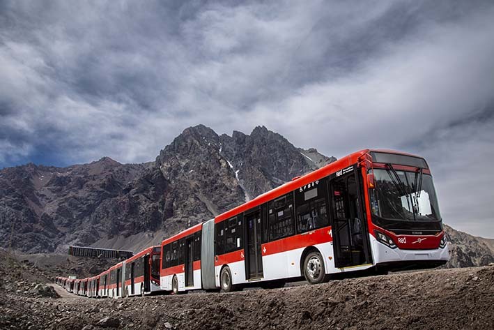 Santiago recibe 566 buses Volvo para la Red Metropolitana de Movilidad