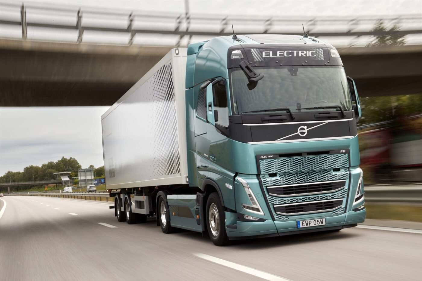 Eléctrico en ascenso: Volvo Camiones mantiene su posición de liderazgo