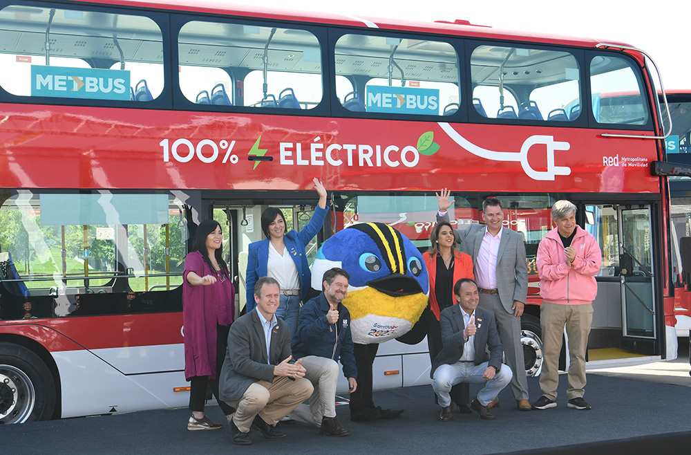 PRIMER RECORRIDO DE BUSES DE DOS PISOS BYD CRUZARÁ DESDE PAJARITOS HASTA EL ESTADIO NACIONAL