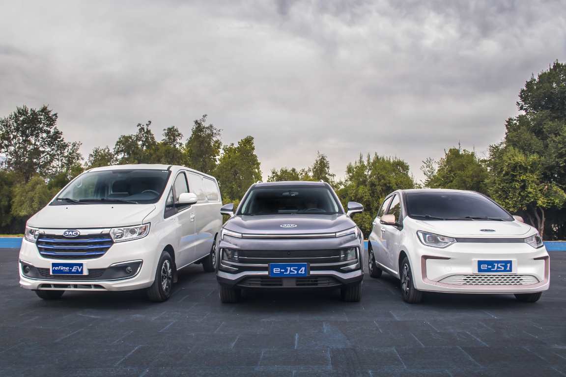 JAC ingresa en el mundo de la electromovilidad con el auto eléctrico más conveniente del mercado