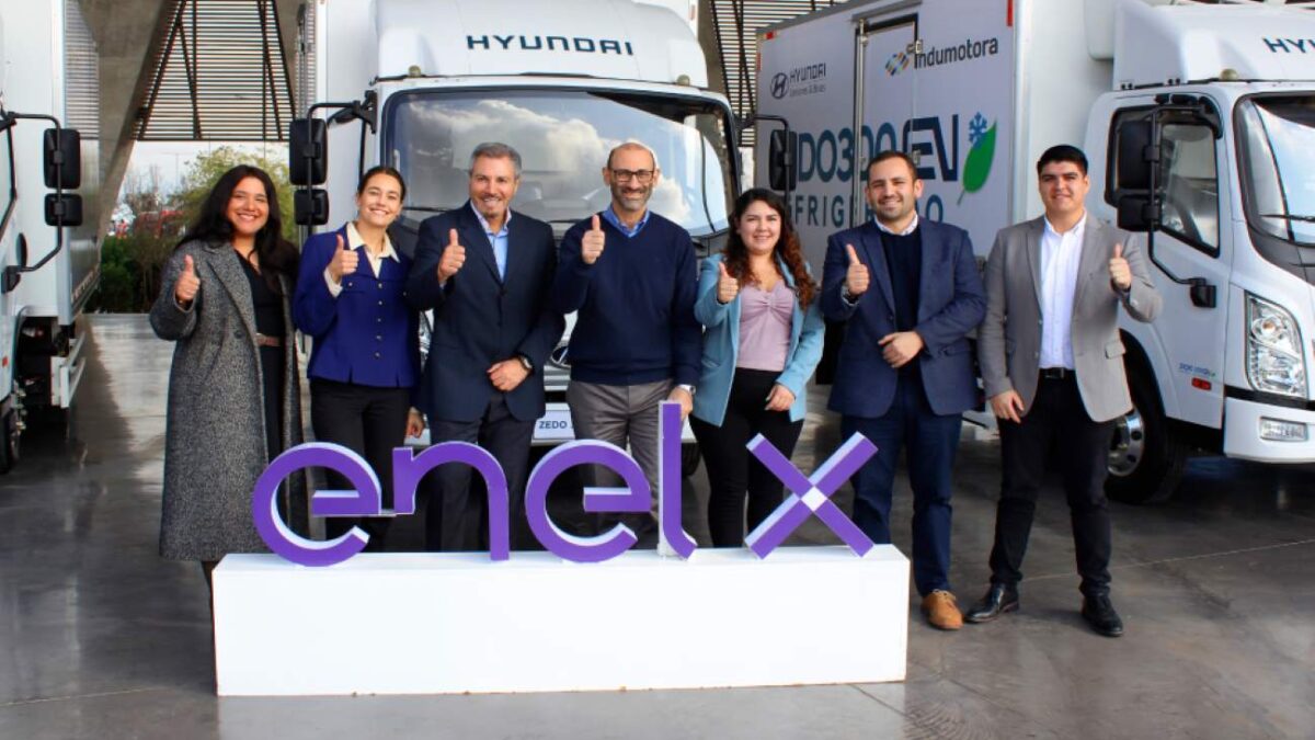 Hyundai Camiones & Buses y Enel X se unen para acelerar la electromovilidad