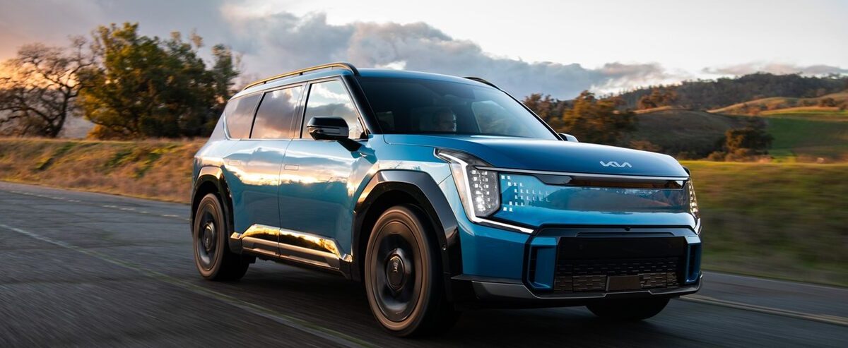 Kia EV9 es elegido ‘Mejor SUV eléctrico de 3 filas’ por Cars.com