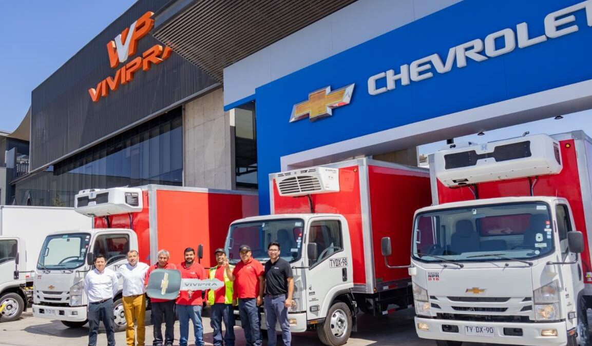 Transportes Rusango amplía su flota con camiones Chevrolet NPR 816 AMT para operar con Walmart